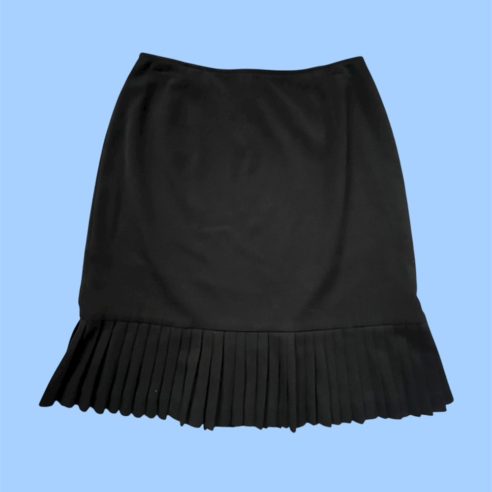 Black y2k Drop Waist Pleated Skirt